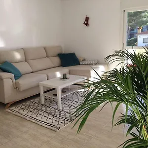 Residencial Aqua - La Pineda Habitación en casa particular
